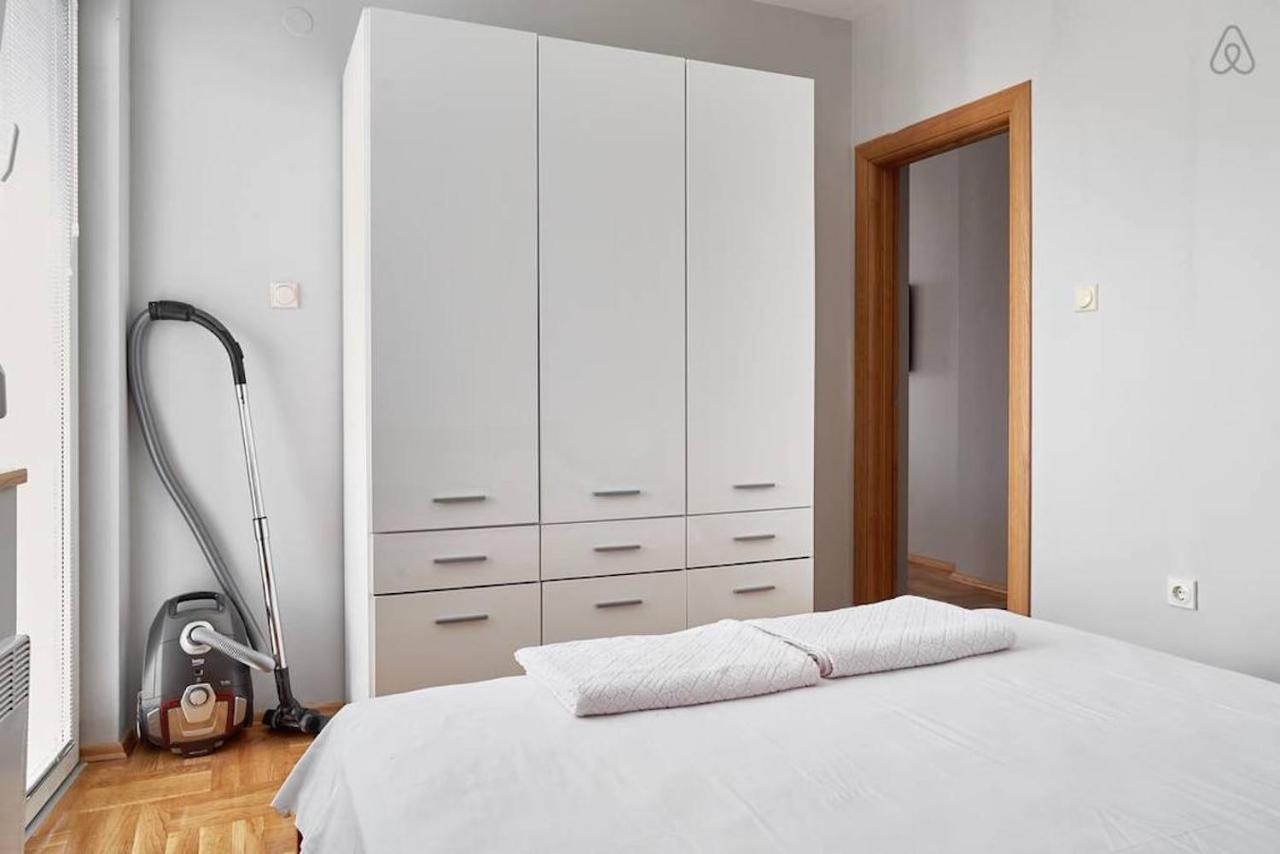Bright Apartment Near City Center Skopie Exterior foto