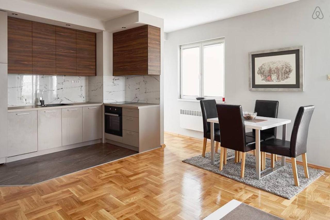 Bright Apartment Near City Center Skopie Exterior foto