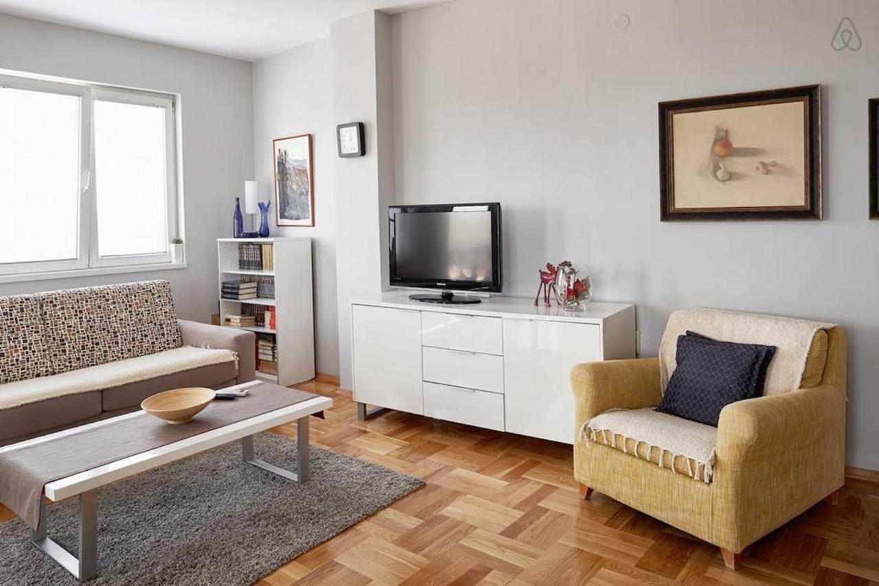 Bright Apartment Near City Center Skopie Exterior foto